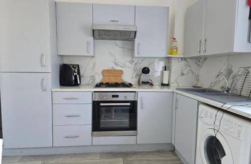 Carrickfergus Apartment | 128 m² Apartment ∙ 3 bedrooms ∙ 6 guests