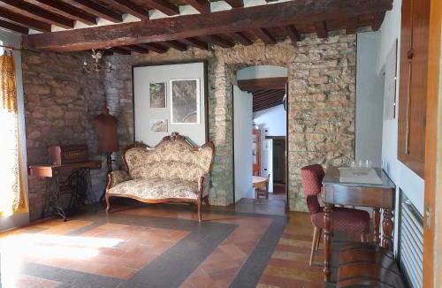 Acqualagna Apartment | 130 m² Apartment ∙ 2 bedrooms ∙ 6 guests