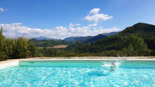 Acqualagna Apartment | 130 m² Apartment ∙ 2 bedrooms ∙ 6 guests