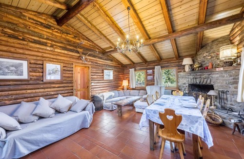 Antey-Saint-Andre Ski Chalet | 130 m² Chalet ∙ 6 bedrooms ∙ 12 guests