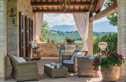 Fermignano Villa | 130 m² Villa ∙ 4 bedrooms ∙ 12 guests
