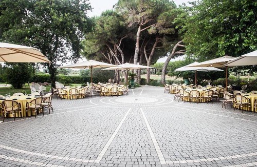 Zona XXVI Castel di Decima Bed & Breakfast | 140 m² Bed and breakfast ∙ 10 guests