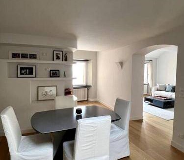 Boccadasse House | 140 m² House ∙ 2 bedrooms ∙ 4 guests