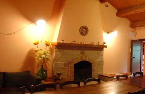Offagna House | 15 m² Farmhouse ∙ 2 guests