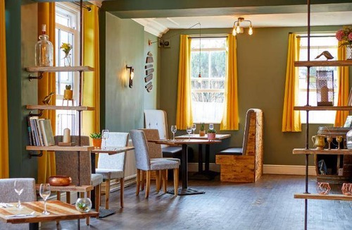 Buxted House | 15 m² Motel ∙ 4 guests