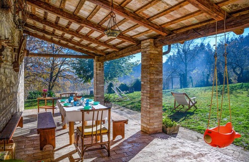 Acqualagna House | 150 m² House ∙ 4 bedrooms ∙ 9 guests