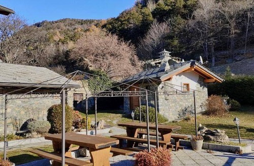Montjovet Bed & Breakfast | 160 m² Bed and breakfast ∙ 5 bedrooms ∙ 13 guests