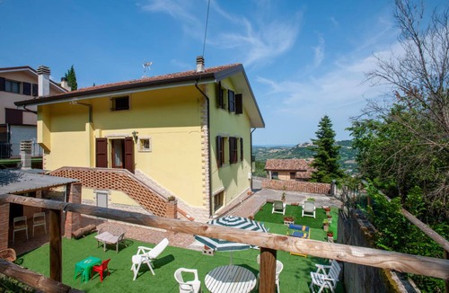 Torriana House | 160 m² House ∙ 3 bedrooms ∙ 5 guests