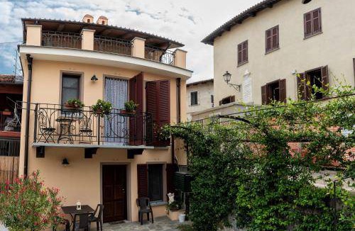 Verduno Bed & Breakfast | 18 m² Bed and breakfast ∙ 3 guests
