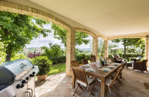 Mondavio Villa | 180 m² Villa ∙ 5 bedrooms ∙ 10 guests