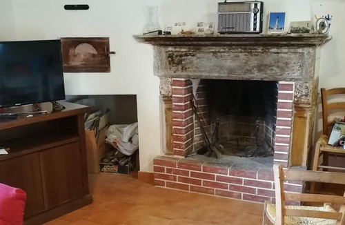 Castelpetroso House | 1920 house built of stone, renovated