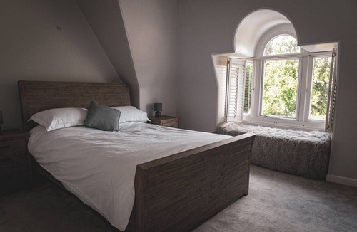 Stirling Apartment | 195 m² Apartment ∙ 4 bedrooms ∙ 8 guests
