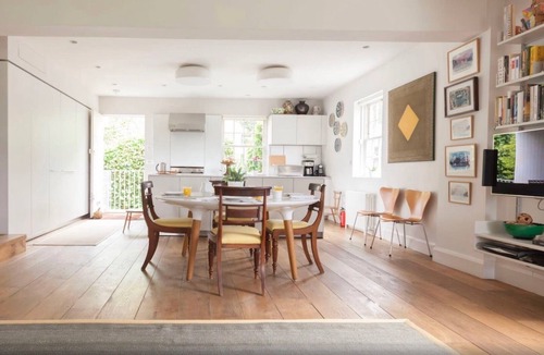 North Kensington House | 2.5m Notting Hill Loft Home Triple Aspect Privacy Chef Kitchen Portobello Road