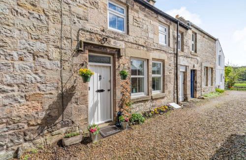 Rothbury House | 2 Bed in Rothbury 87902