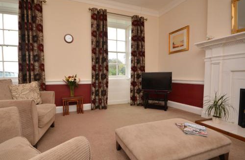 Saint Austell Bay House | 2 Bed in St Austell TVISS