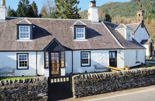 Kilmun Cottage | 2 bedroom accommodation in Ardentinny near Dunoon