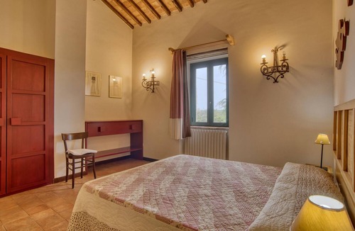 Castel Giorgio Apartment | 2 bedroom accommodation in Castelgiorgio TR