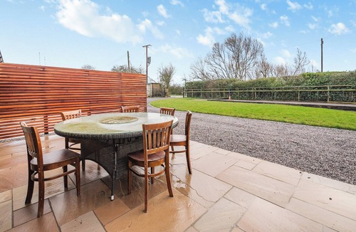 Clevedon Cottage | 2 bedroom accommodation in Clevedon