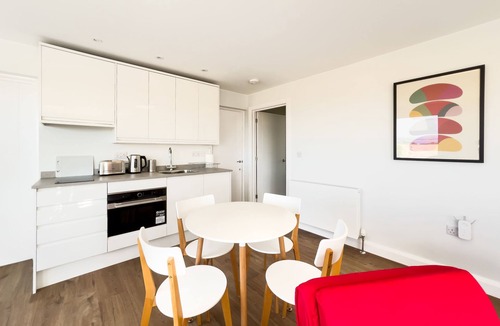 St. Andrews Cottage | 2 Birchwood House - sleeps 4 guests in 2 bedrooms