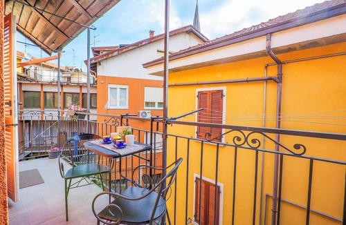 Omegna Apartment | 2-room corner apartment with balcony in the heart of the old town