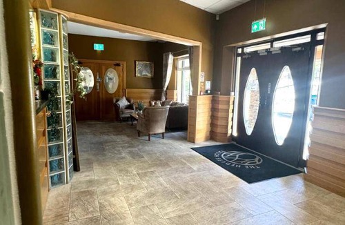 Ballymoney Hotel | 20 m² Hotel ∙ 4 guests