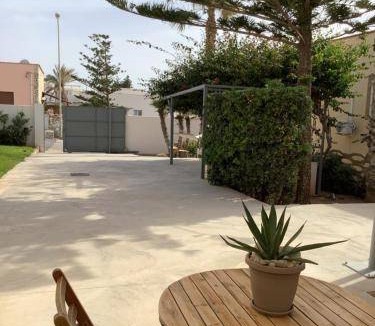 Pizzolungo Apartment | 200 m² Apartment ∙ 3 bedrooms ∙ 6 guests