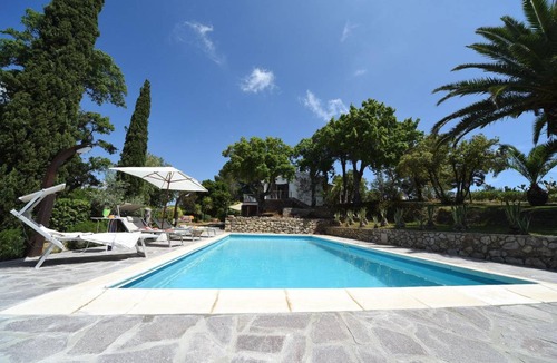Naregno House | 200 m² House ∙ 3 bedrooms ∙ 9 guests