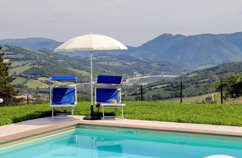 Pievebovigliana House | 200 m² House ∙ 3 bedrooms ∙ 6 guests