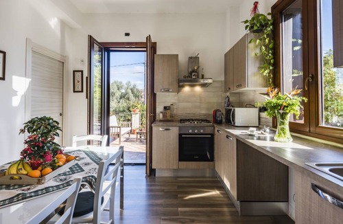 Tiche House | 200 m² House ∙ 3 bedrooms ∙ 7 guests