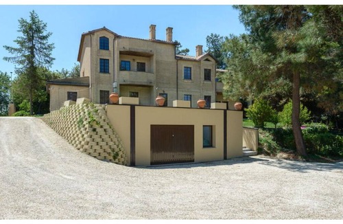 Palombina Nuova House | 200 m² House ∙ 5 bedrooms ∙ 12 guests