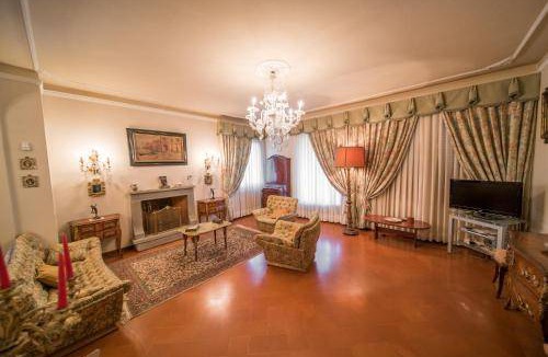 Vaglia Villa | 200 m² Villa ∙ 4 bedrooms ∙ 9 guests