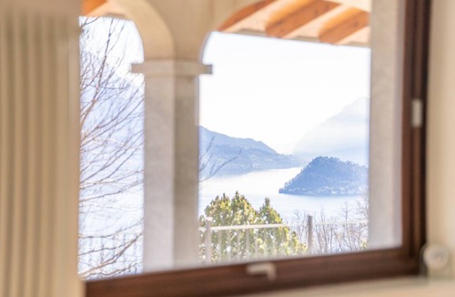 Naggio Villa | 200 m² Villa ∙ 5 bedrooms ∙ 9 guests