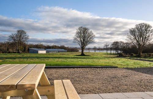 Enniskillen Villa | 204 m² Villa ∙ 4 bedrooms ∙ 8 guests
