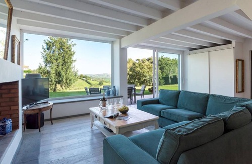Campagnano di Roma Apartment | 207 m² Apartment ∙ 5 bedrooms ∙ 9 guests