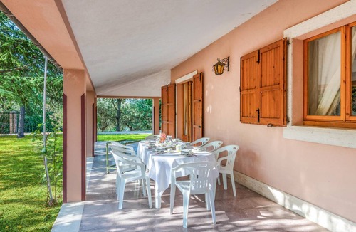 Ponzano di Fermo House | 210 m² House ∙ 4 bedrooms ∙ 8 guests