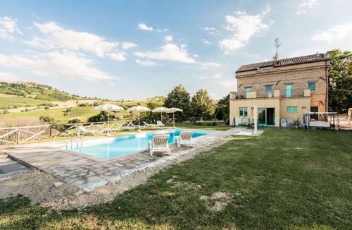Montedinove House | 225 m² House ∙ 6 bedrooms ∙ 12 guests