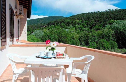 Santa Maria del Giudice House | 23 m² House ∙ 4 guests