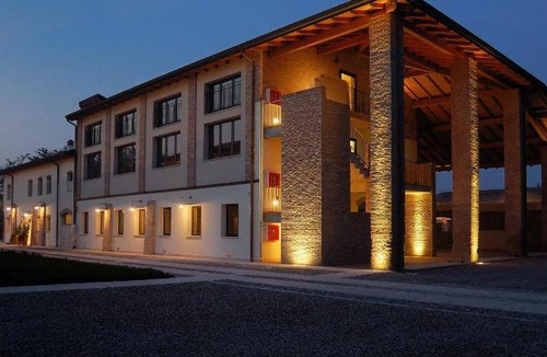 Nogarole Rocca Hotel | 23 m² Hotel ∙ 127 guests