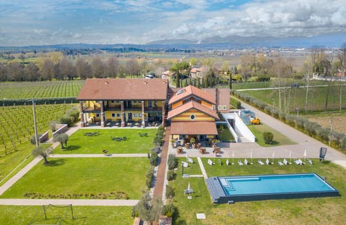 San Benedetto di Lugana Resort | 23 m² Private room ∙ 1 bedroom ∙ 2 guests