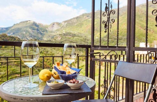 Corniglia House | 25 m² Farmhouse ∙ 127 guests