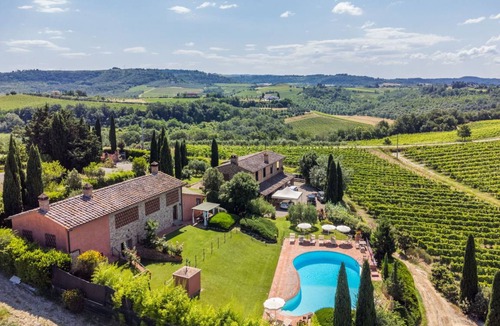 Certaldo Other | 250 m² Accommodation ∙ 3 bedrooms ∙ 8 guests