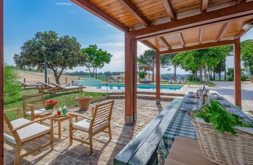 Bettolelle House | 250 m² House ∙ 4 bedrooms ∙ 8 guests