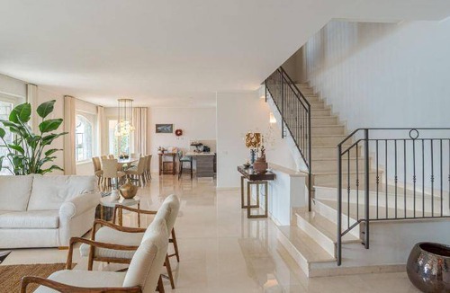 Naggio House | 250 m² House ∙ 4 bedrooms ∙ 8 guests