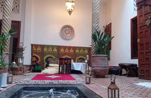 Sale Medina House | 250 m² Riad ∙ 3 bedrooms ∙ 5 guests