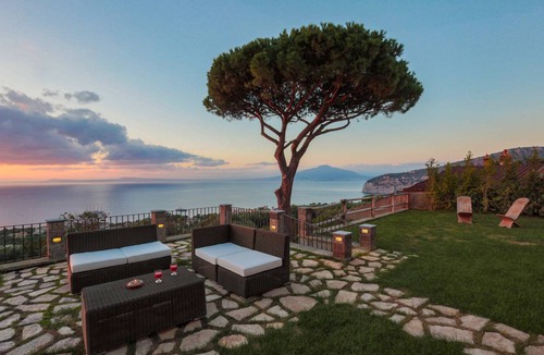 Sorrento Villa | 250 m² Villa ∙ 3 bedrooms ∙ 6 guests