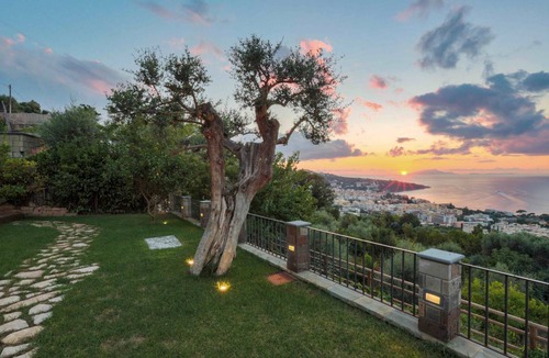 Sorrento Villa | 250 m² Villa ∙ 3 bedrooms ∙ 6 guests
