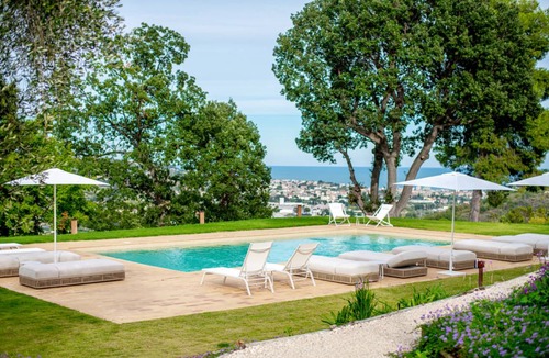 San Savino House | 260 m² Farmhouse ∙ 7 bedrooms ∙ 16 guests
