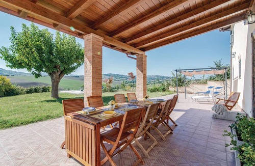 Mondavio House | 260 m² House ∙ 6 bedrooms ∙ 13 guests