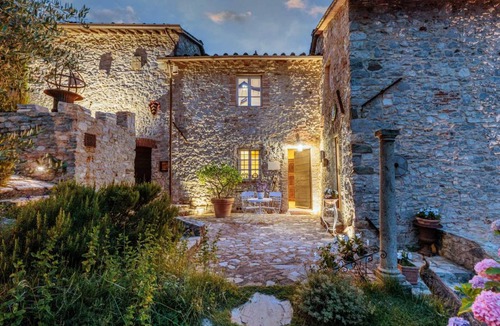 Rocca Villa | 280 m² Villa ∙ 3 bedrooms ∙ 6 guests
