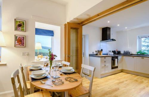 Lockerbie House | 3 Bed in Lockerbie 89406